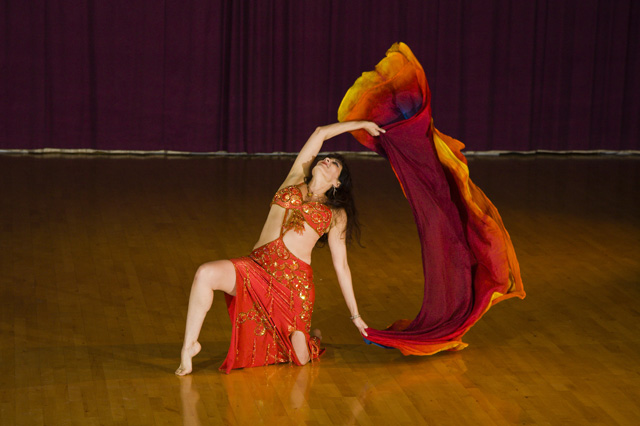 Sacramento Belly Dancer Daleela